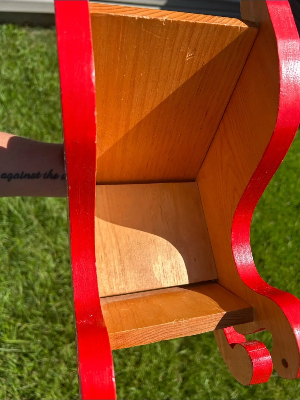 Festive Red and Wood Holiday Sleigh Décor